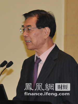 中国发展研究基金会理事长王梦奎