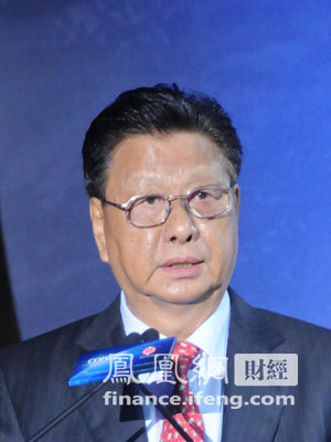 图：首届中国海外投资年会组委会主席王忠禹