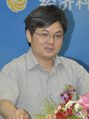 中国人民大学经济学院院长杨瑞龙