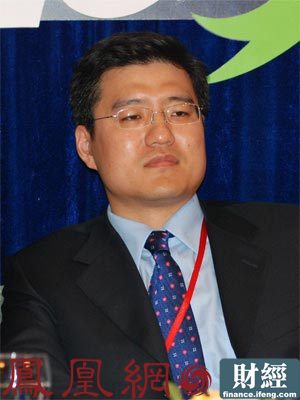 图文:中国银监会统计部主任兼研究局负责人刘春航