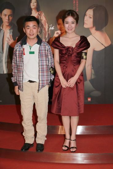 《出轨的女人》香港上映 叶璇获肯定王宝强捧场