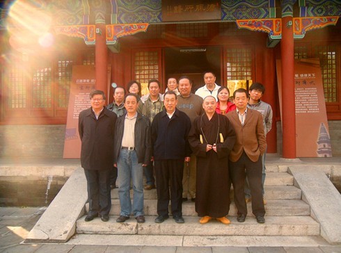 曹心源教授参加北京云居寺迎来祈福的放生日