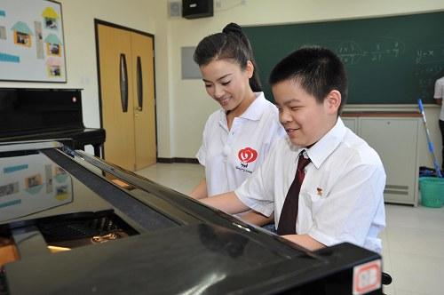 北京市盲人学校(北京市盲人学校招聘)