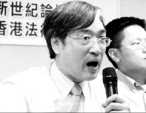 台湾名嘴张友骅扁嫂的律师团阵容将会大过扁