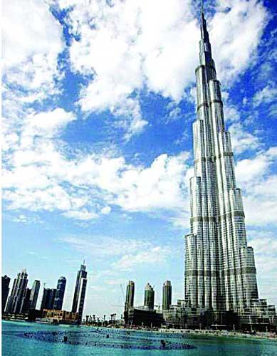 全球最高迪拜塔明揭幕 高800米花10亿美元(图)