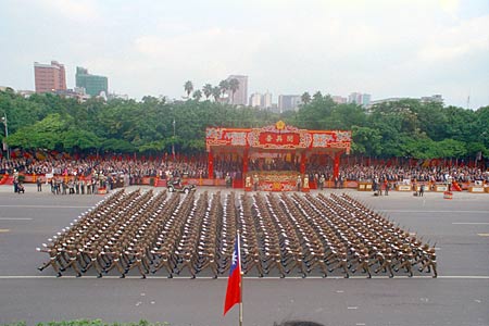 资料组图一台湾1991年阅兵