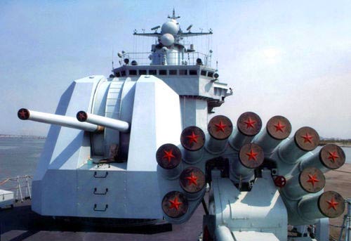 66式130毫米舰炮图片