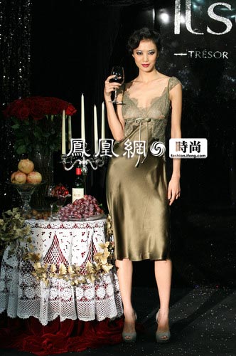 时尚中国2005欧迪芬图片
