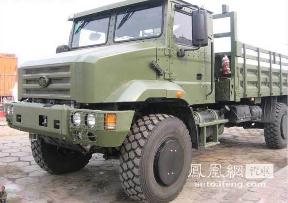 曝光中國第三代軍卡方案對比中美各類型軍車