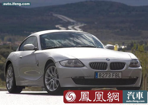 宝马跑车多少钱 35_16488_52fde3d6ef26d3e0f1af4d3f36b88a72.jpg