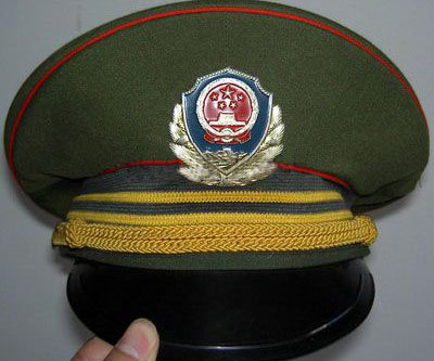 中国公安交警60年警帽警衔篇4